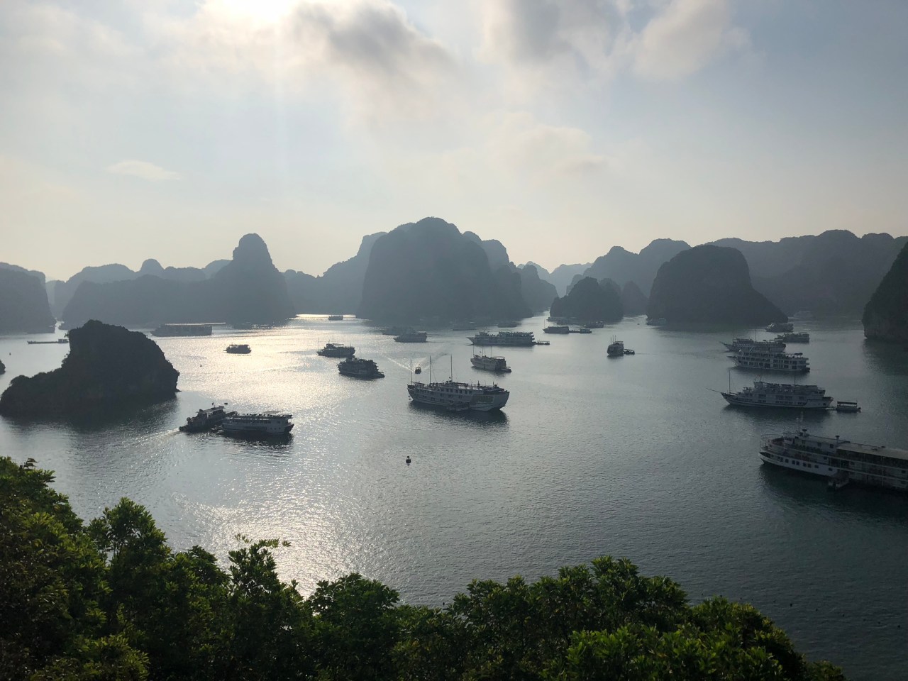Nov 6, Tue, Ha Long Bay to&nbsp;Saigon